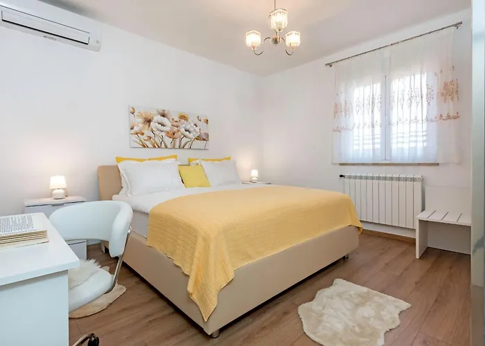 Apartman Oliva By Interhome Póla