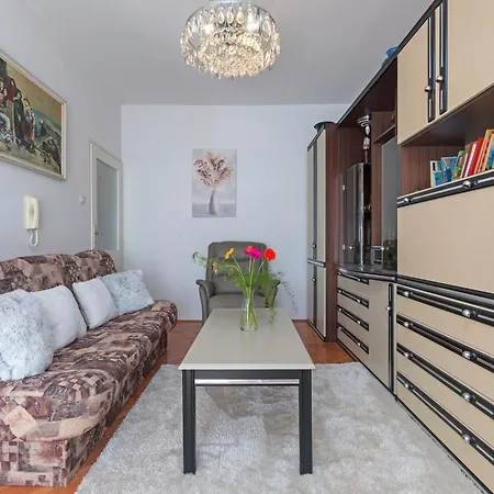 Oliva By Interhome Apartment Pula
