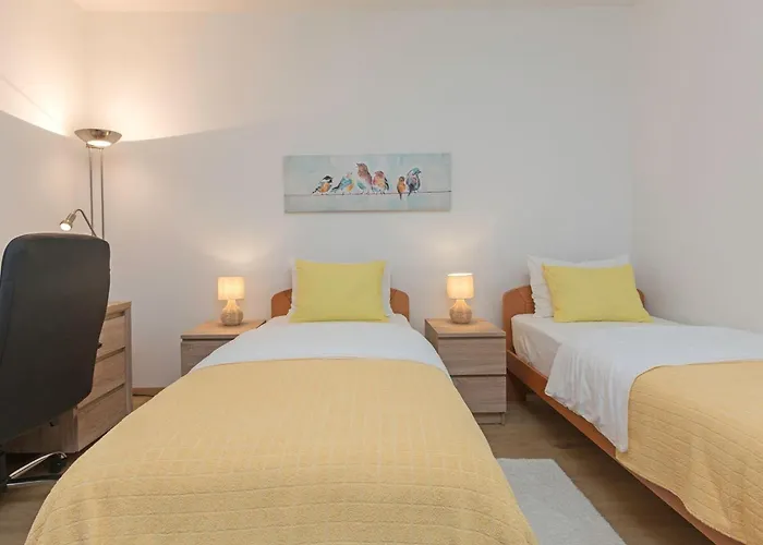 Oliva By Interhome Appartement Pula