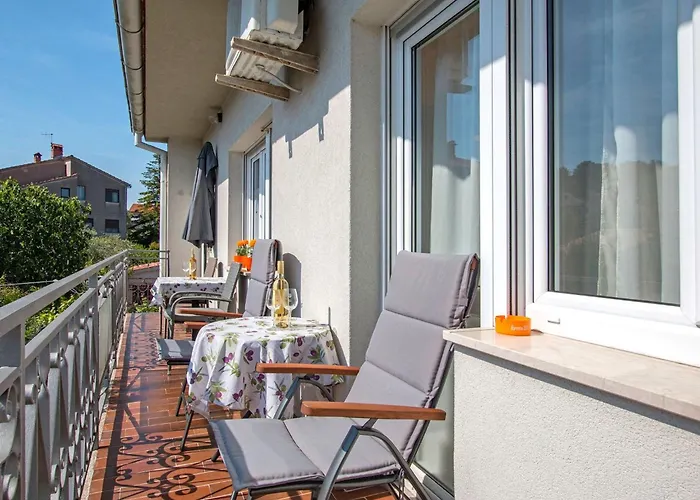 Oliva By Interhome *